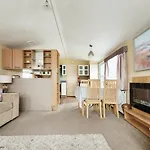 Caravan In The Cotswolds