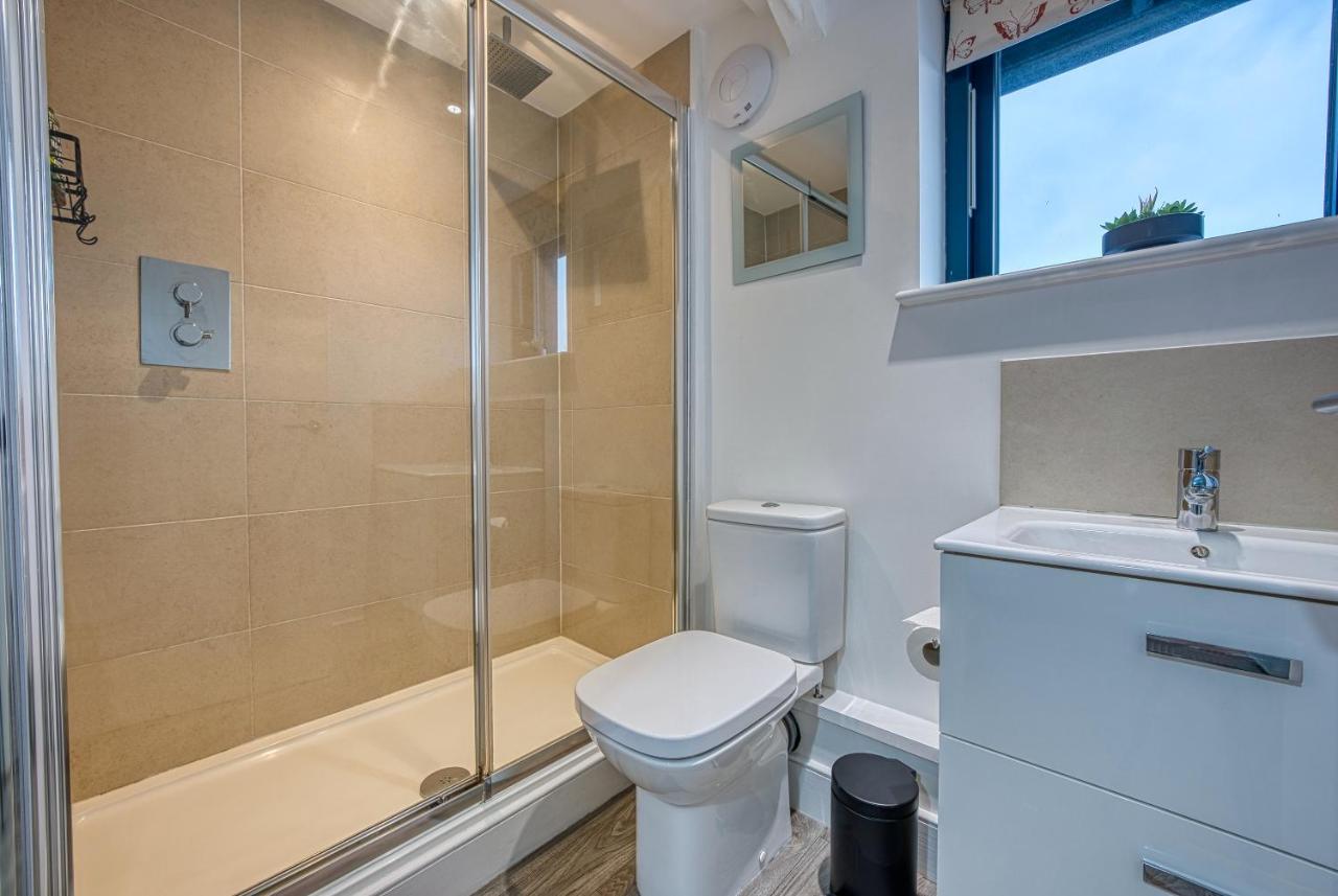 Ashcroft Loft: 3-bedroom With Balcony Cirencester