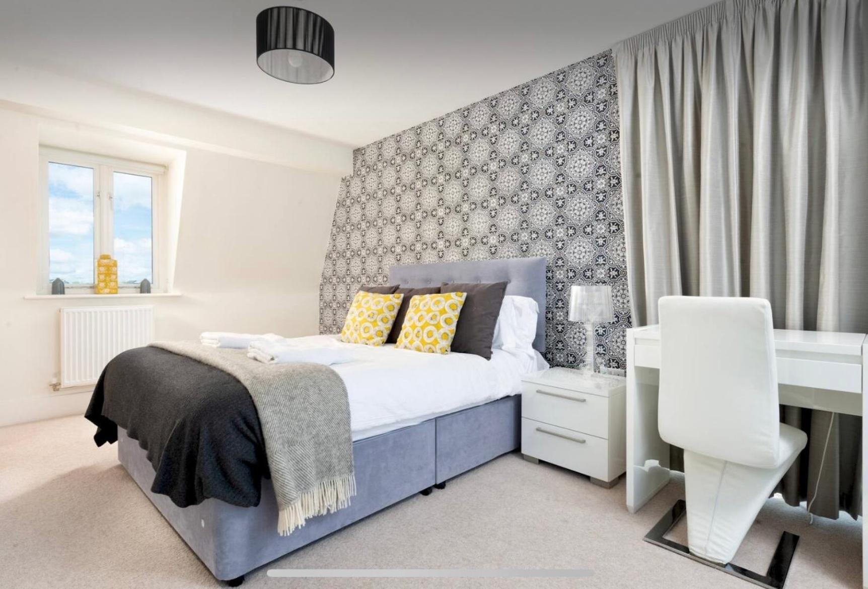 Willow Warbler - Hm112 - Lower Mill Estate Penthouse With Access Apartment Somerford Keynes