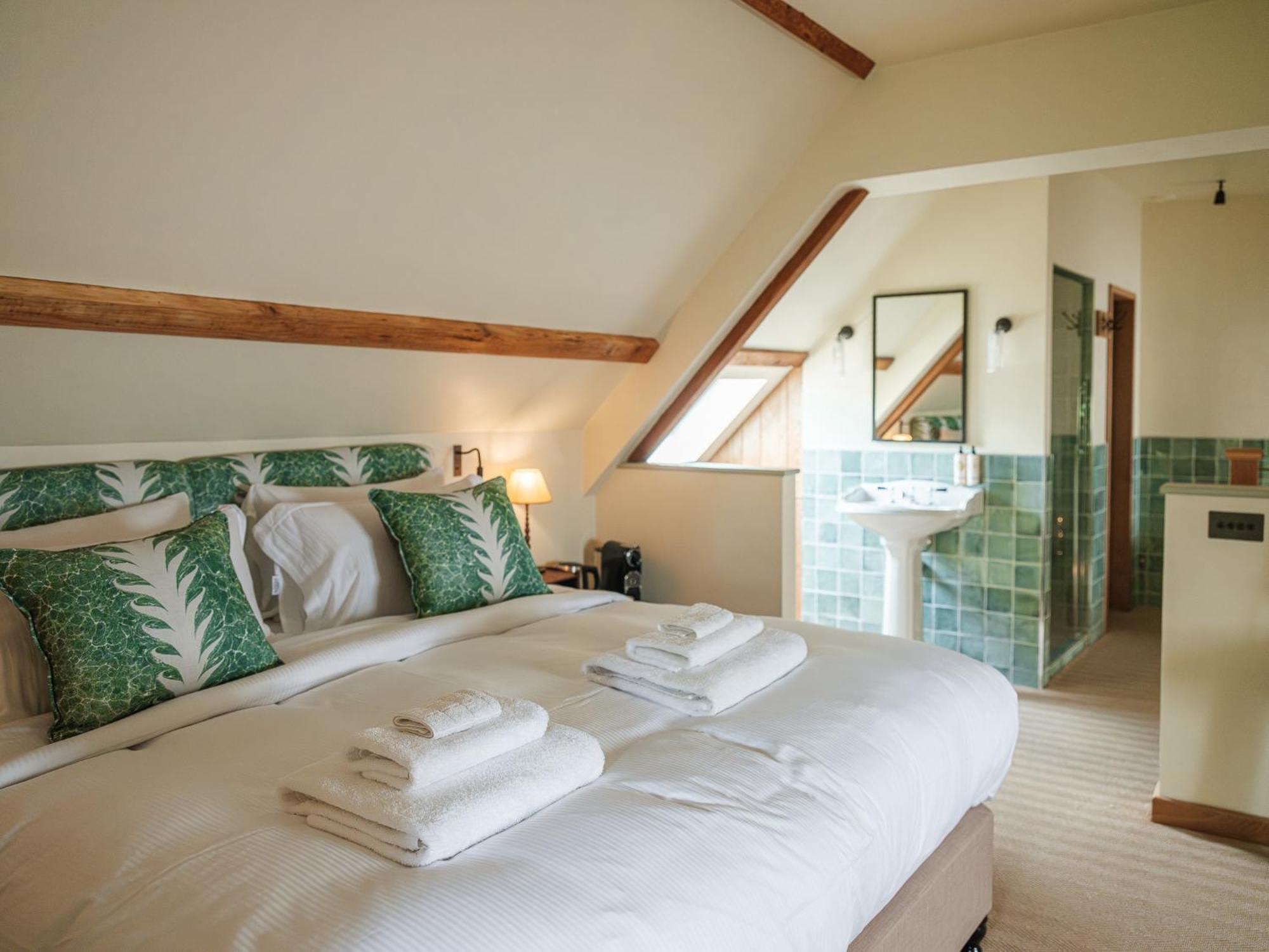 The Stump 3* Cirencester