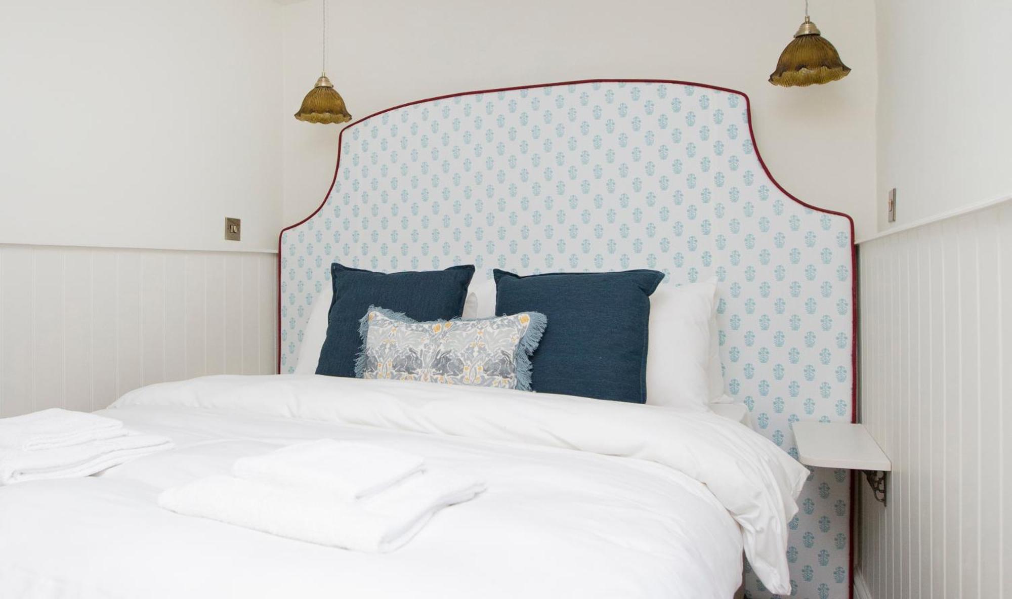 Stratton House & Hotel