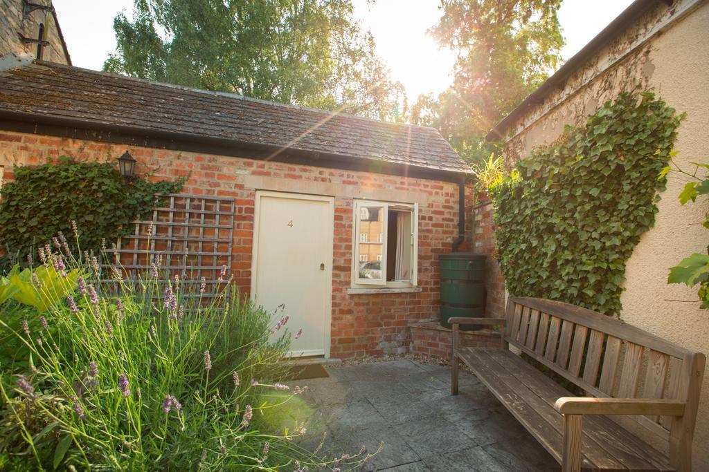 The Talbot 2* Cirencester