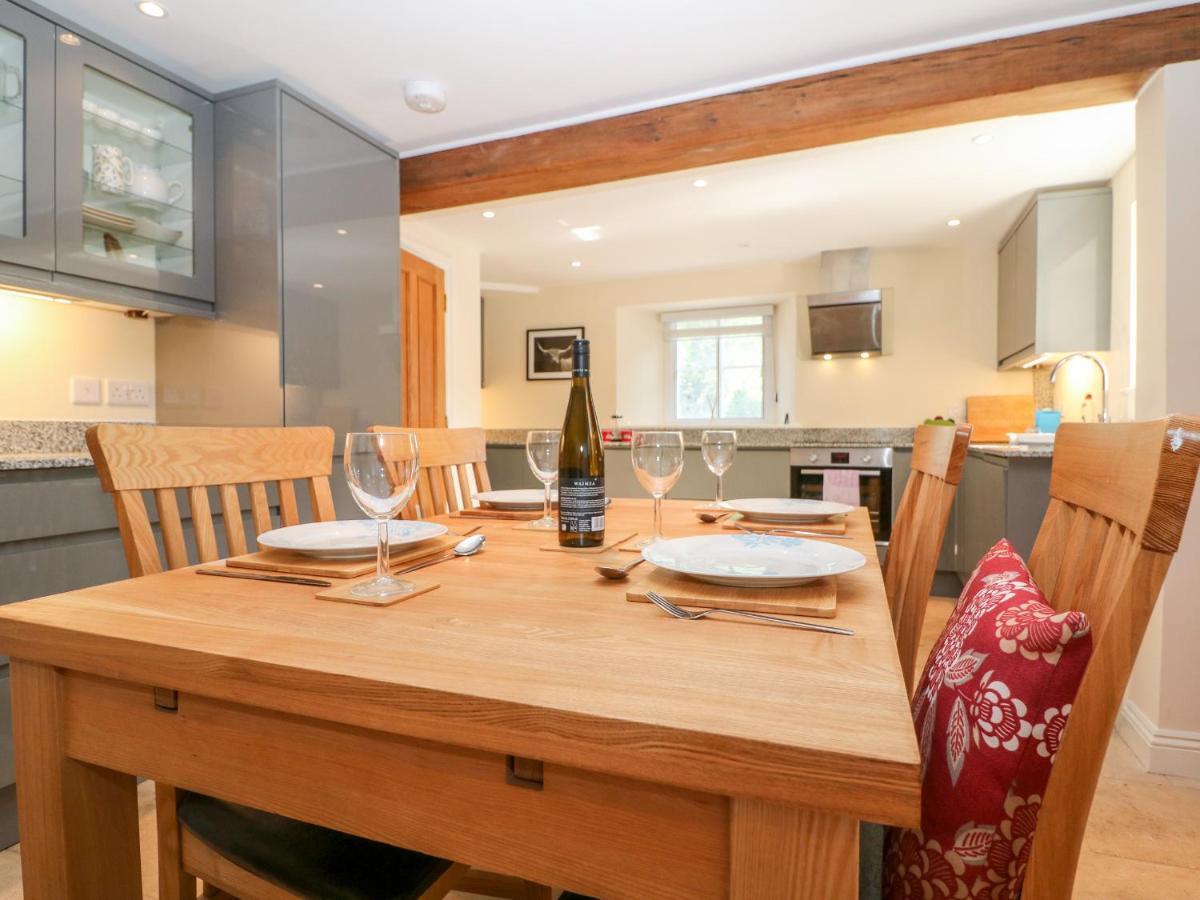 Holiday home The Snug At Arlington Mill *