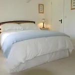 Well Cottage B And B