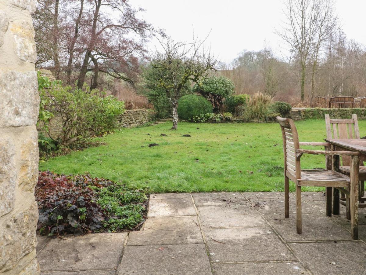 Spring Holiday home Cirencester