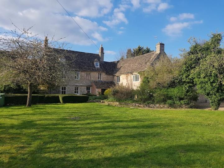 Homestay Church Farm House *