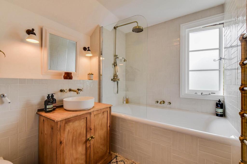Holiday home Cheerful 3 Bed Grade Ii *
