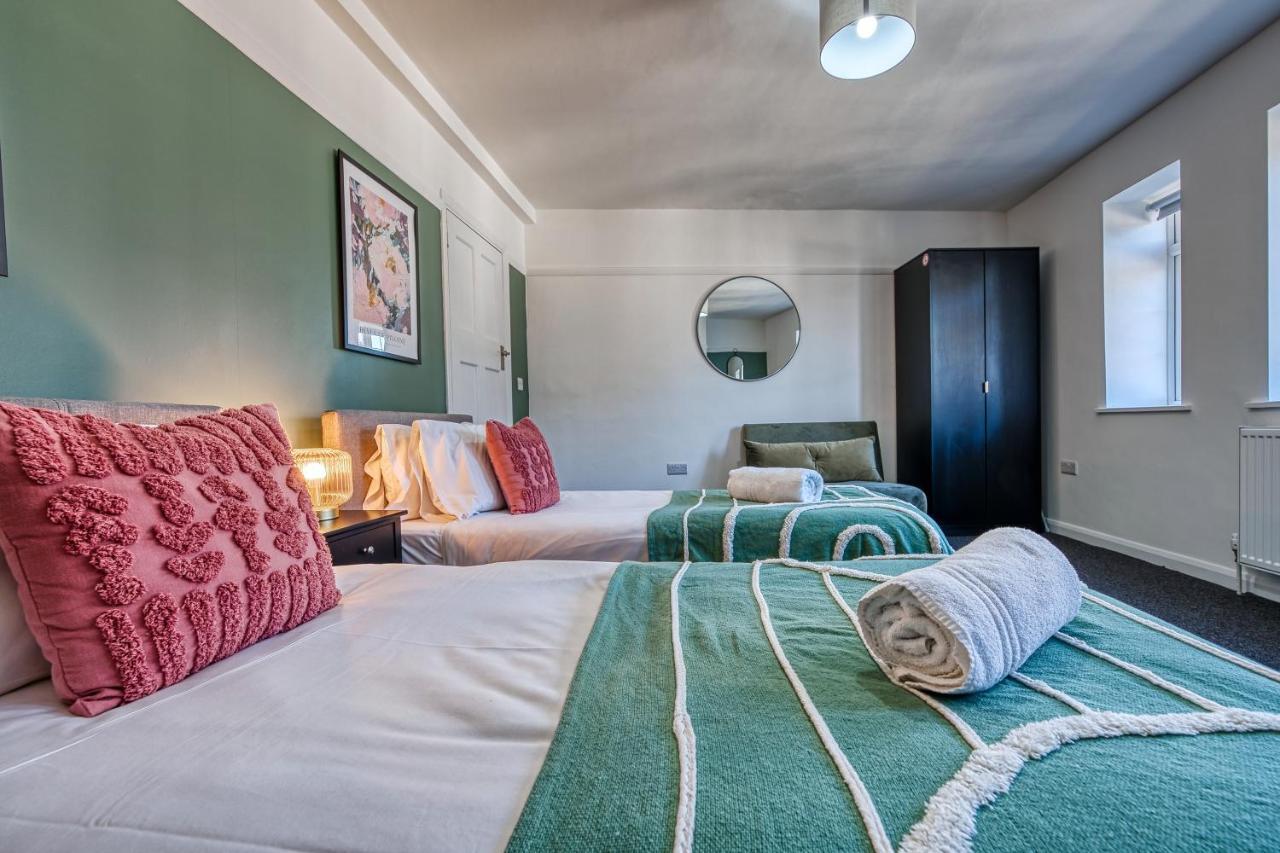 Apartment Brewery Loft - 3 Bedroom Bright Spacious In The Centre Of Town, Wifi, Netflix Cirencester