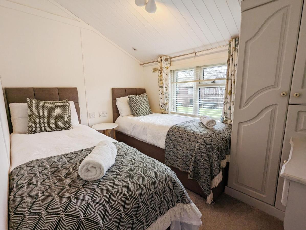 Cotswold * Cirencester