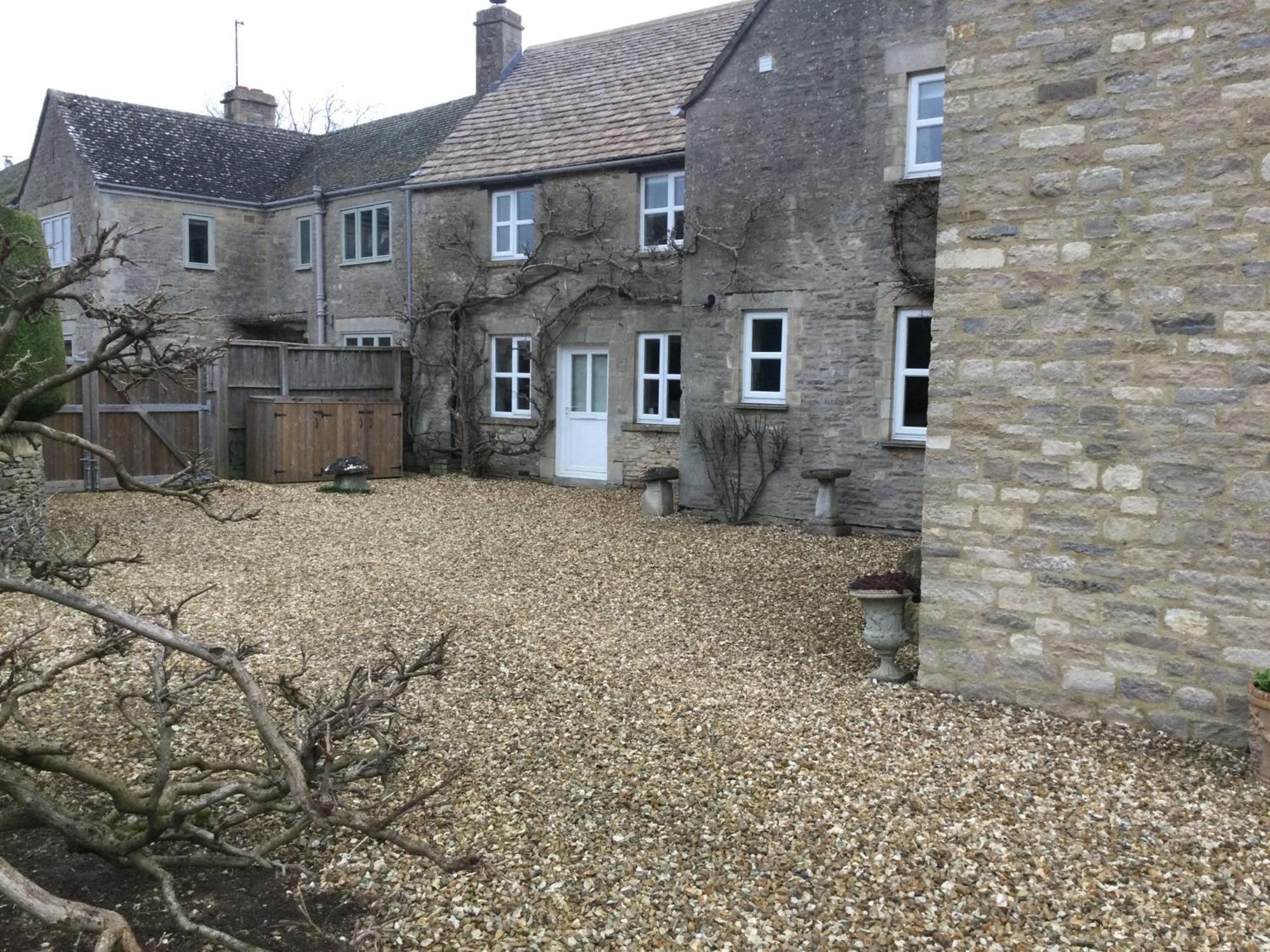Field End House Strawberry Lane Meysey Hampton Bed & Breakfast Cirencester