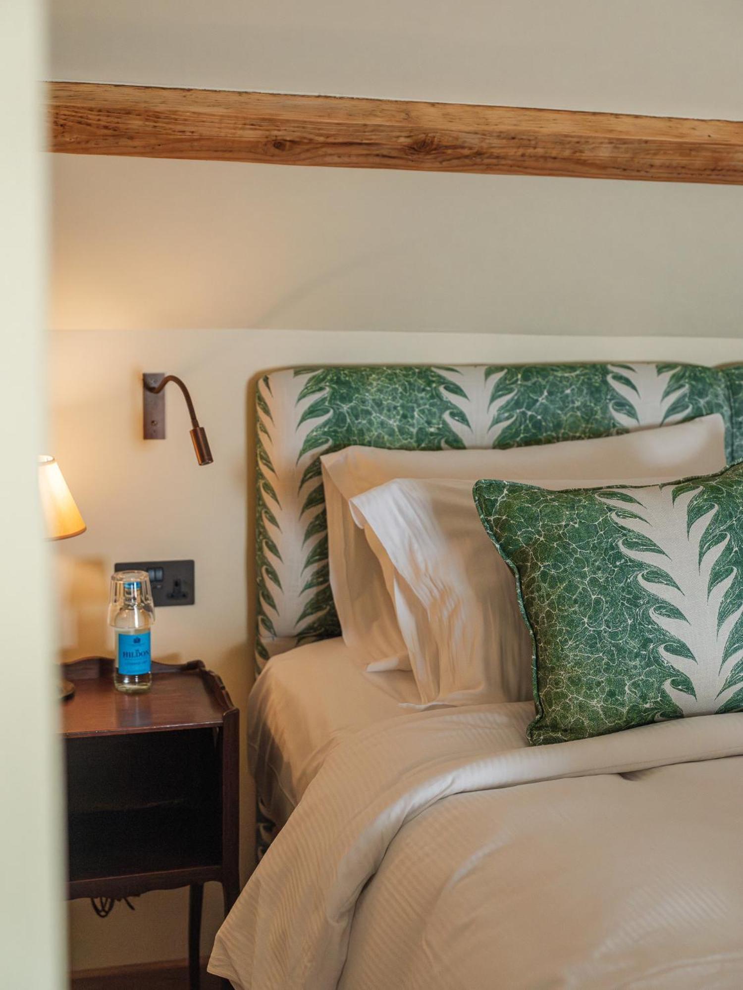 The Stump Inn Cirencester